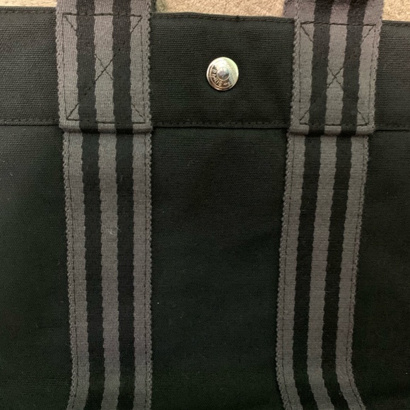 Used Hermes Herline Black Canvas Small Tote Bag - Picture 4 of 6